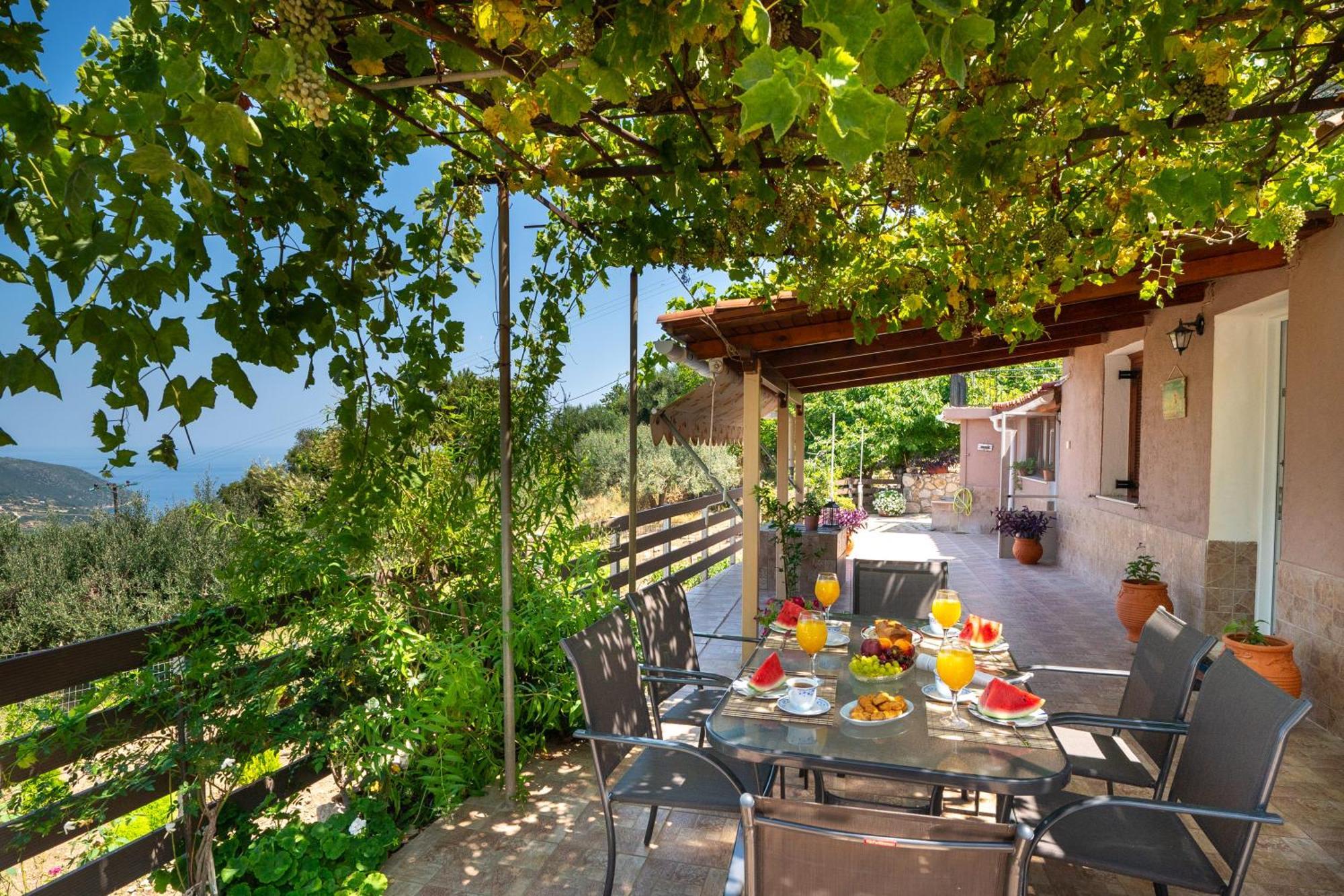 Villa Key To Sunset Angon Esterno foto